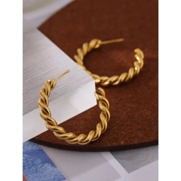 Retro C Shape Gold Hoop Earrings - Picture 2 of 5